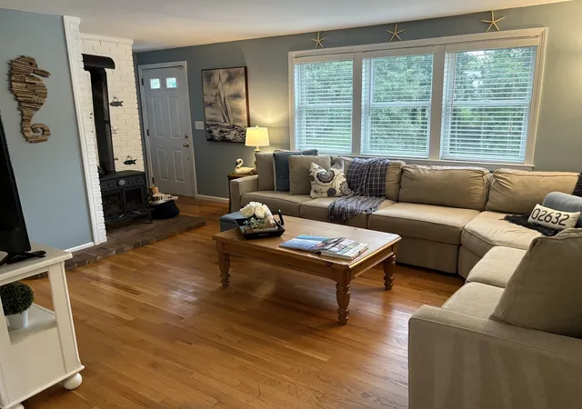 Photo 2 of Single family home for sale at 132 Harbor Hills Rd, Centerville, MA 02632 | MLS# 73585887 | Listing updated on 2026-10-11