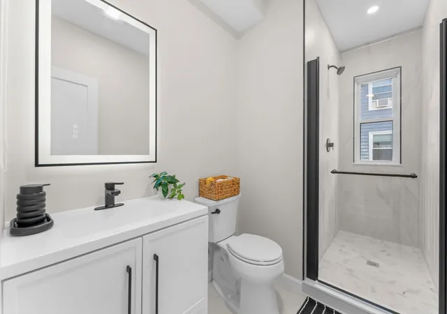 Photo 4 of Condo for sale at 194 Washington Ave #3, Winthrop, MA 02152 | MLS# 73575705 | Listing updated on 2026-09-14