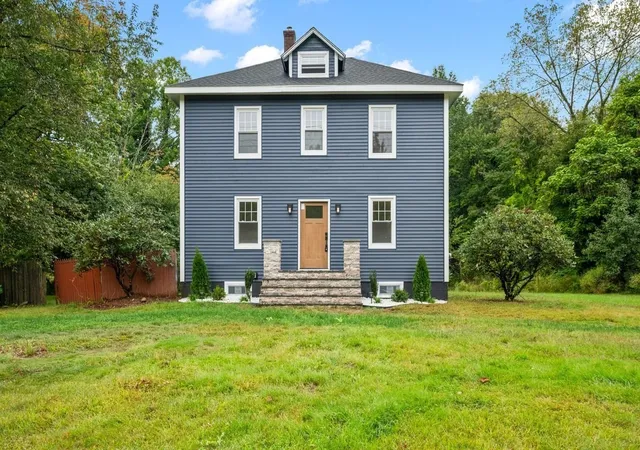 Photo 1 of Sale Pending at 1020 Russell Rd, Westfield, MA 01085 | MLS# 73577561 | Listing updated on 2026-10-28