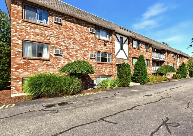 Photo 2 of Condo for sale at 33 Mccormick Ter #39, Stoughton, MA 02072 | MLS# 73582559 | Listing updated on 2026-10-13