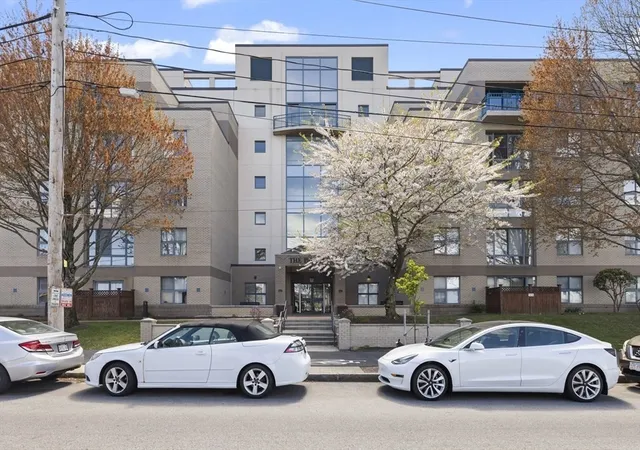 Photo 2 of Condo for sale at 170 Gore St #417, Cambridge, MA 02141 | MLS# 73573106 | Listing updated on 2026-09-08