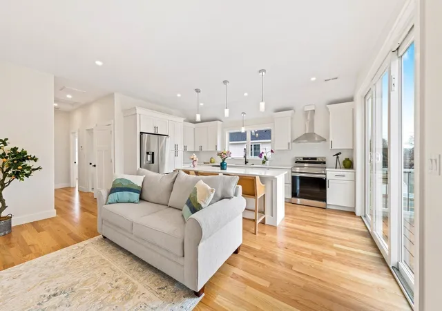 Listing Photo 1 - Condo for sale in building located at 2 Old County Rd, Salisbury, MA 01952 - Unit #5