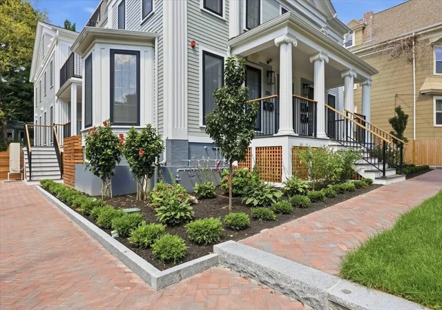 Photo 2 of Condo for sale at 305 Chestnut Ave #3, Jamaica Plain, MA 02130 | MLS# 73576133 | Listing updated on 2026-09-11