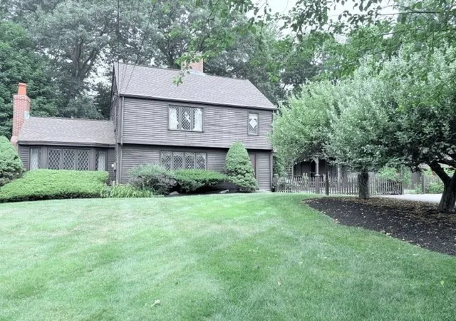 Photo 1 of Single family home for sale at 6 Greentree Ln, Byfield, MA 01922 | MLS# 73572745 | Listing updated on 2026-09-16