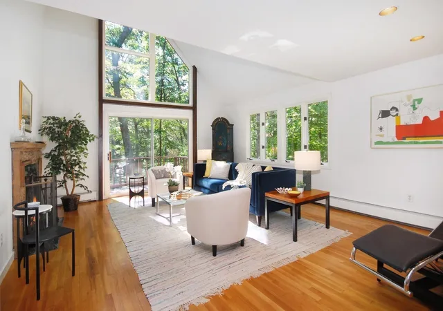 Photo 3 of Sale Pending at 111 S Great Rd, Lincoln, MA 01773 | MLS# 73574613 | Listing updated on 2026-10-01