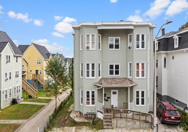 Multi family home for sale at 128 Beacon St, Worcester, MA 01610 | MLS# 73586058