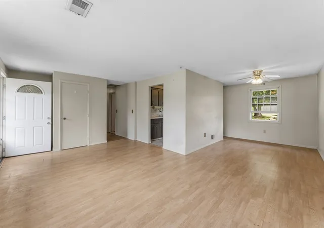 Photo 4 of Single family home for sale at 9 Lynnwood Ave, Swansea, MA 02777 | MLS# 73571270 | Listing updated on 2026-09-06