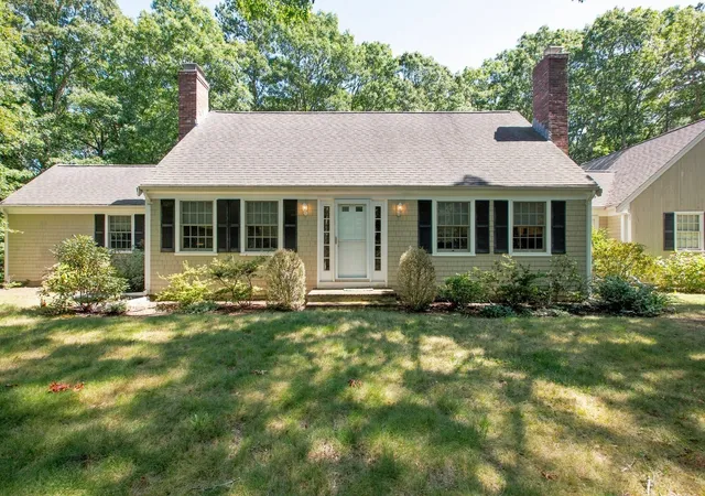 Photo 2 of Single family home for sale at 286 Midpine Rd, Yarmouth Port, MA 02675 | MLS# 73571508 | Listing updated on 2026-09-07