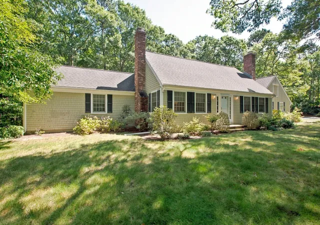 Photo 3 of Single family home for sale at 286 Midpine Rd, Yarmouth Port, MA 02675 | MLS# 73571508 | Listing updated on 2026-09-07