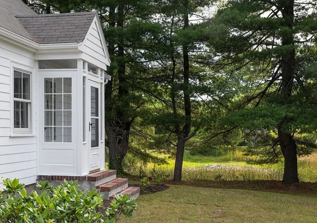 Photo 2 of Single family home for sale at 276 Cambridge Tpke, Lincoln, MA 01773 | MLS# 73574693 | Listing updated on 2026-09-13