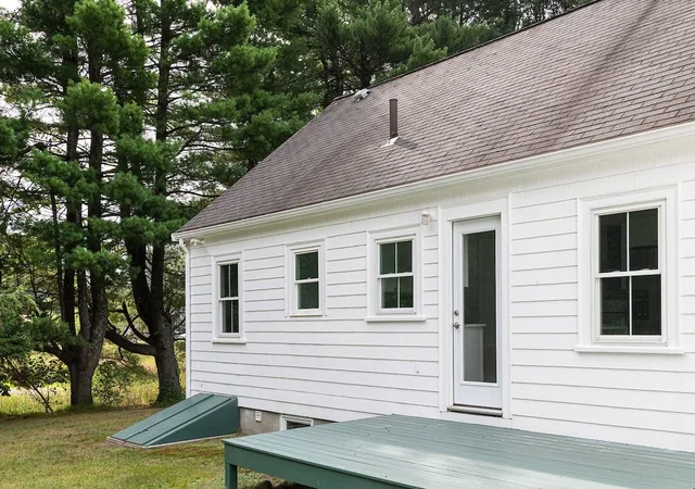 Photo 3 of Single family home for sale at 276 Cambridge Tpke, Lincoln, MA 01773 | MLS# 73574693 | Listing updated on 2026-09-13