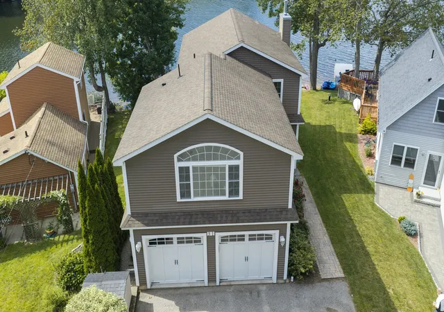 Photo 3 of Single family home for sale at 31 Burncoat Ln, Leicester, MA 01524 | MLS# 73578311 | Listing updated on 2026-10-02