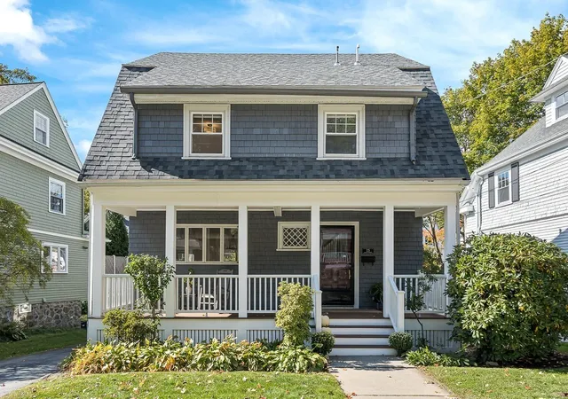 Single family home for sale at 15 Lloyd St, Winchester, MA 01890 | MLS# 73588977
