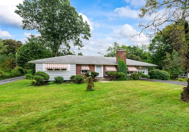 Photo 3 of Sale Pending at 230 Brattle St, Holden, MA 01520 | MLS# 73571750 | Listing updated on 2026-09-09