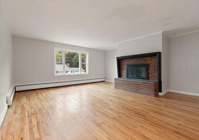 Listing Photo 5 - Condo for sale in building located at 35-37 Buco Ave, Methuen, MA 01844