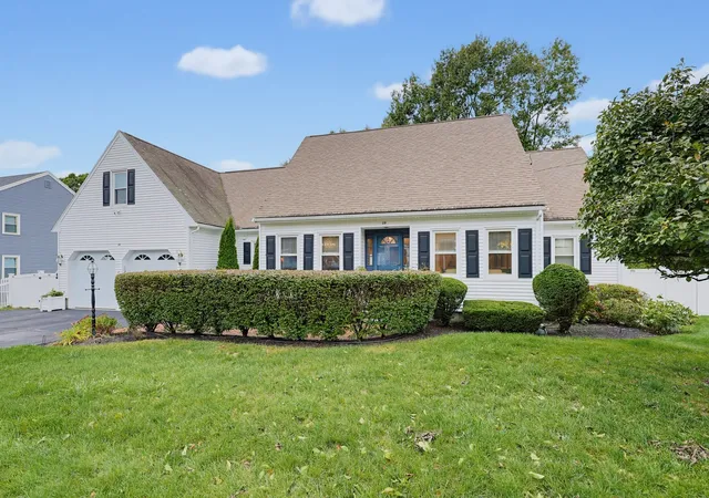 Photo 1 of Single family home for sale at 29 Tiffany Dr, Randolph, MA 02368 | MLS# 73585314 | Listing updated on 2026-10-14