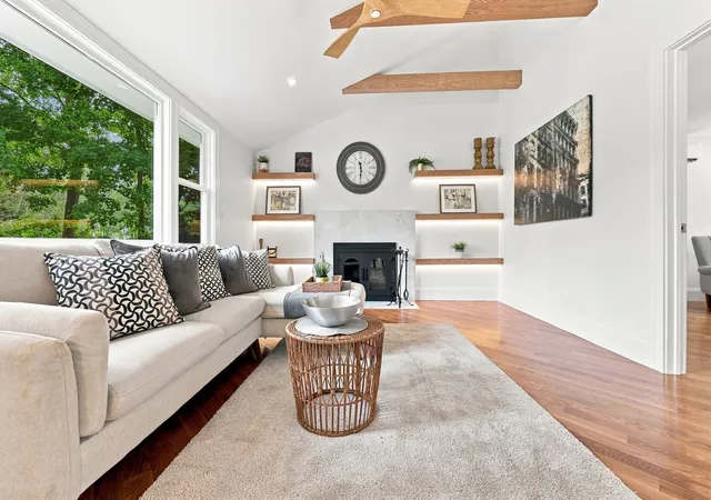 Photo 2 of Single family home for sale at 121 Elm St, North Reading, MA 01864 | MLS# 73575242 | Listing updated on 2026-09-14