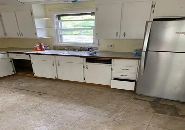 Photo 2 of Single family home for sale at 132 Fruit St, Mansfield, MA 02048 | MLS# 73571405 | Listing updated on 2026-09-06