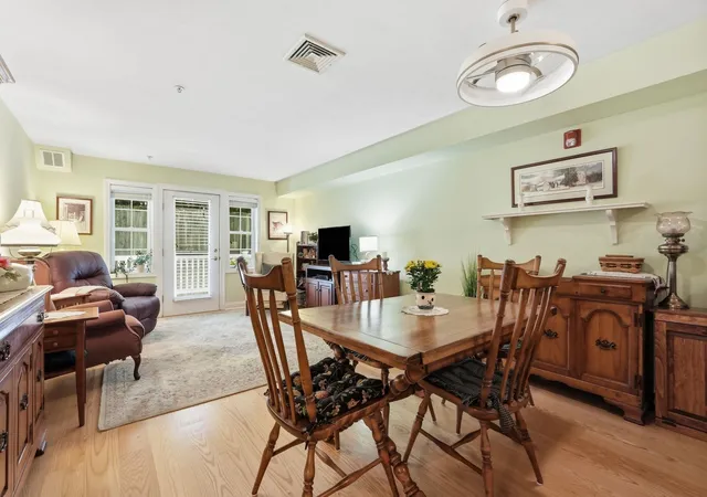 Photo 2 of Sale Pending at 26 Greenleaves Dr #611, Amherst, MA 01002 | MLS# 73570813 | Listing updated on 2026-09-08