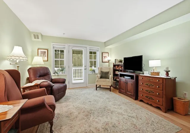 Photo 3 of Sale Pending at 26 Greenleaves Dr #611, Amherst, MA 01002 | MLS# 73570813 | Listing updated on 2026-09-08
