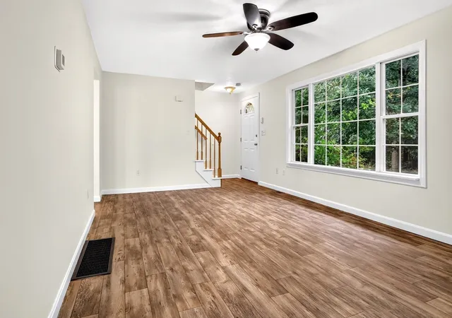 Listing Photo 5 - Condo for sale in building located at 85 Steeple Chase Cir, Attleboro, MA 02703 - Unit #3