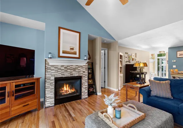 Listing Photo 1 - Condo for sale in building located at 78 Holbeck Corner, Plymouth, MA 02360 - Unit #78