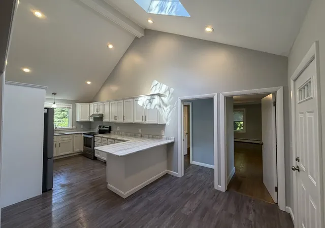Photo 3 of Single family home for sale at 8 Kessell St, Grafton, MA 01519 | MLS# 73584301 | Listing updated on 2026-10-04
