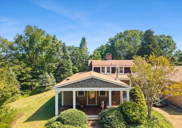 Photo 1 of Single family home for sale at 431 Moraine St, Marshfield, MA 02050 | MLS# 73576067 | Listing updated on 2026-09-15