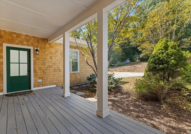 Photo 4 of Single family home for sale at 431 Moraine St, Marshfield, MA 02050 | MLS# 73576067 | Listing updated on 2026-09-15