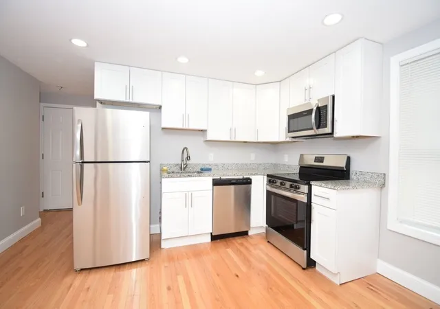 Photo 3 of Sale Pending at 62 Westminster St, Worcester, MA 01605 | MLS# 73580736 | Listing updated on 2026-10-06