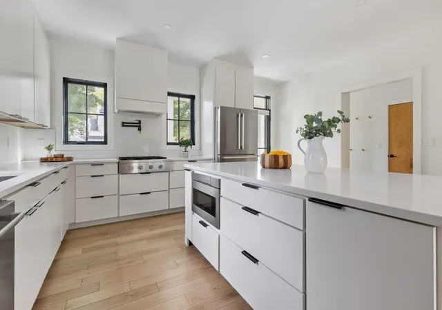 Photo 3 of Sale Pending at 1 Sunset Ln, South Dartmouth, MA 02748 | MLS# 73574598 | Listing updated on 2026-09-15
