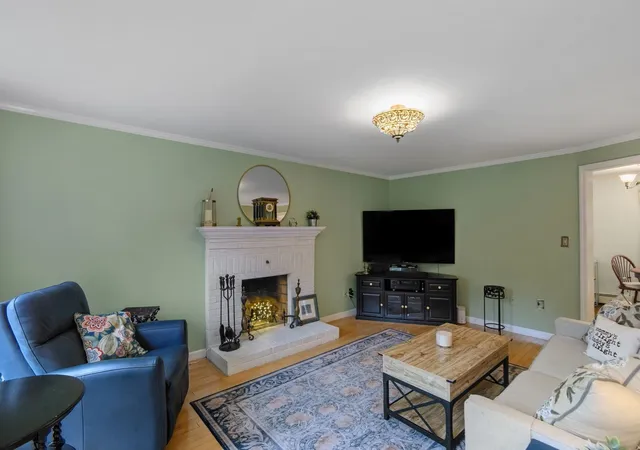 Photo 3 of Single family home for sale at 29 Townline Rd, Franklin, MA 02038 | MLS# 73570883 | Listing updated on 2026-09-05