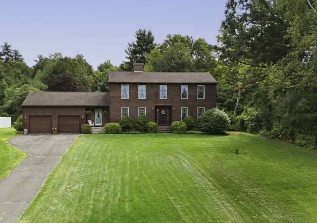 Photo 1 of Single family home for sale at 9 Labrie Ln, Holyoke, MA 01040 | MLS# 73581634 | Listing updated on 2026-10-28