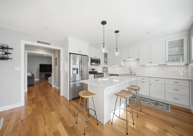 Photo 3 of Condo for sale at 61 Valley St #2, Wakefield, MA 01880 | MLS# 73573562 | Listing updated on 2026-09-17