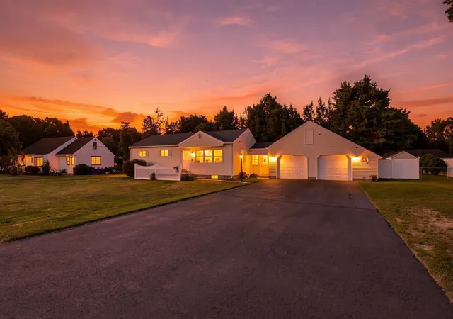 Photo 1 of Sale Pending at 172 Birch Blfs Dr, Westfield, MA 01085 | MLS# 73574641 | Listing updated on 2026-09-24