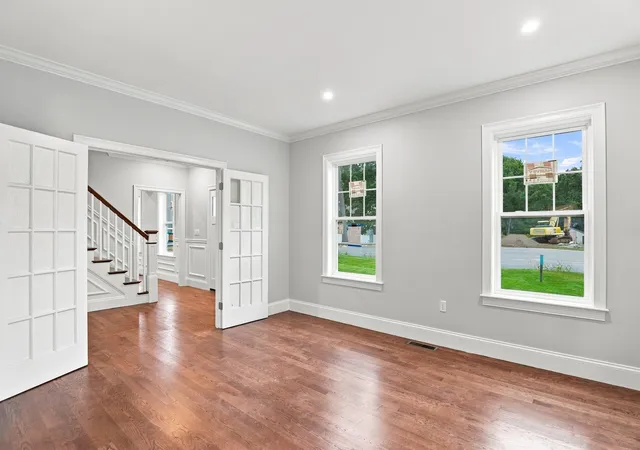 Photo 4 of Single family home for sale at 17 Winter Rd Ext, Woburn, MA 01801 | MLS# 73575797 | Listing updated on 2026-09-15