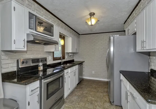 Photo 3 of Single family home for sale at 23 Beyer Dr, Easthampton, MA 01027 | MLS# 73569118 | Listing updated on 2026-10-02