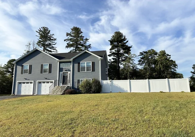 Photo 1 of Sale Pending at 32 Indian Inn Rd, Thompson, CT 06277 | MLS# 73579223 | Listing updated on 2026-09-22