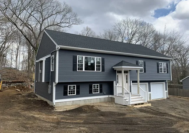 Photo 2 of Sale Pending at 2 Clarendon Cir #Lot 7, Holbrook, MA 02343 | MLS# 73571287 | Listing updated on 2026-09-29