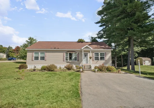 Photo 1 of Manufactured home for sale at 2 Hawthorne Ln, Nashua, NH 03062 | MLS# 73585198 | Listing updated on 2026-10-07