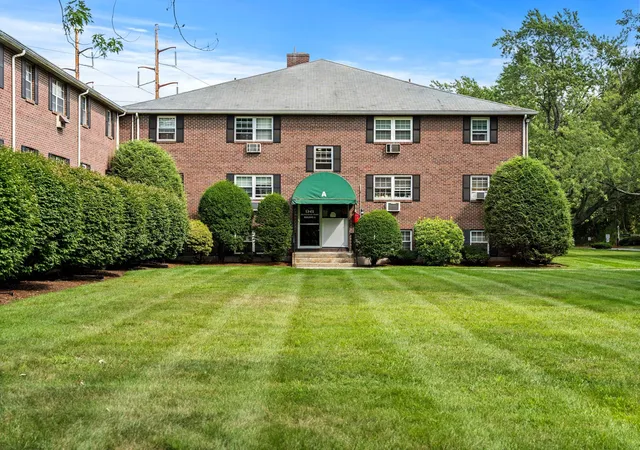 Photo 1 of Sale Pending at 96 Richardson Rd #A5, North Chelmsford, MA 01863 | MLS# 73570362 | Listing updated on 2026-09-04