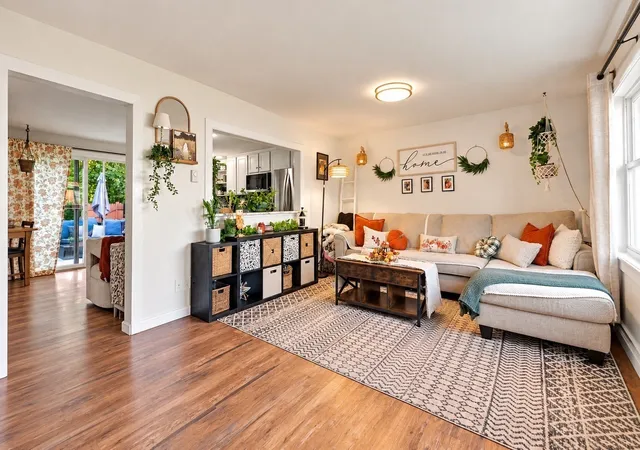 Listing Photo 2 - Condo for sale in building located at 17 Orch Ave, Haverhill, MA 01830 - Unit #J