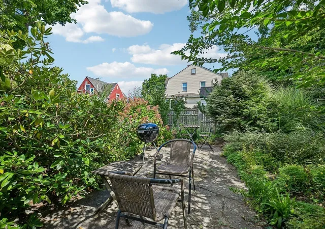 Photo 2 of Sale Pending at 21 Elm St, Maynard, MA 01754 | MLS# 73571448 | Listing updated on 2026-09-08