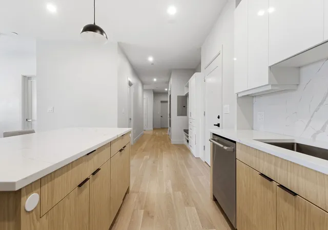 Listing Photo 5 - Condo for sale in building located at 85 Myrtle St, Quincy, MA 02171 - Unit #106