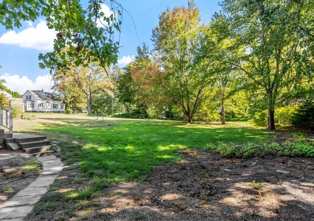 Photo 2 of Sale Pending at 15 Arcadia St, South Grafton, MA 01560 | MLS# 73578098 | Listing updated on 2026-10-16