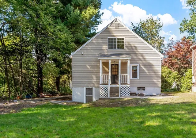 Photo 3 of Sale Pending at 15 Arcadia St, South Grafton, MA 01560 | MLS# 73578098 | Listing updated on 2026-10-16