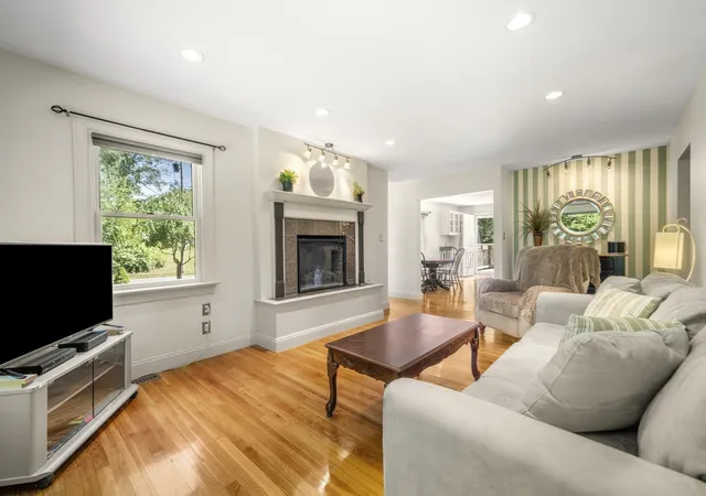 Photo 3 of Sale Pending at 27 Antilla Ct, Pembroke, MA 02359 | MLS# 73573730 | Listing updated on 2026-09-29