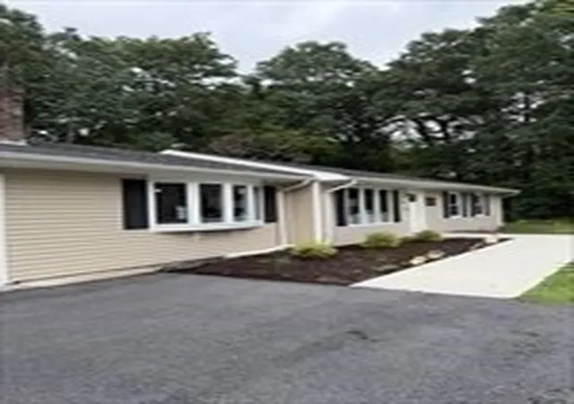Photo 1 of Single family home for sale at 443 Cross Rd, North Dartmouth, MA 02747 | MLS# 73578138 | Listing updated on 2026-10-04