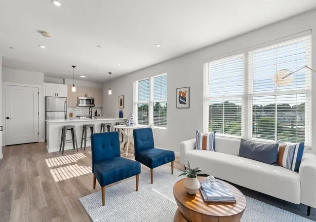Photo 2 of Sale Pending at 10 Somerset #402U, Winthrop, MA 02152 | MLS# 73574044 | Listing updated on 2026-10-07