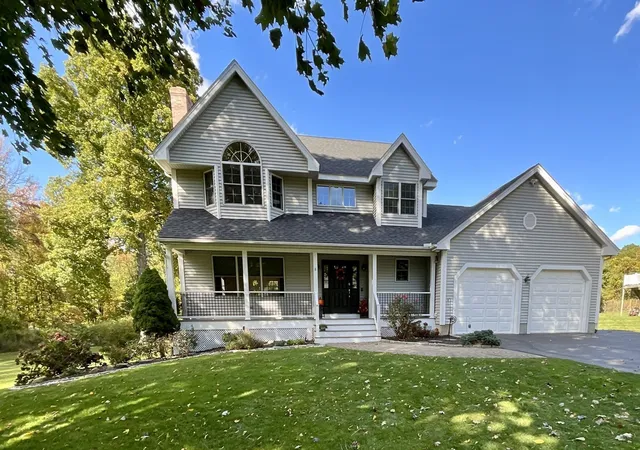 Photo 1 of Single family home for sale at 8 Anderson Ln, North Grafton, MA 01536 | MLS# 73588688 | Listing updated on 2026-10-16